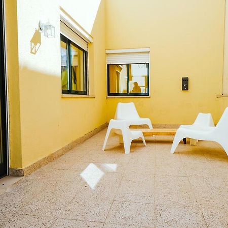 ליסבון Help Yourself Hostels - Restelo מראה חיצוני תמונה