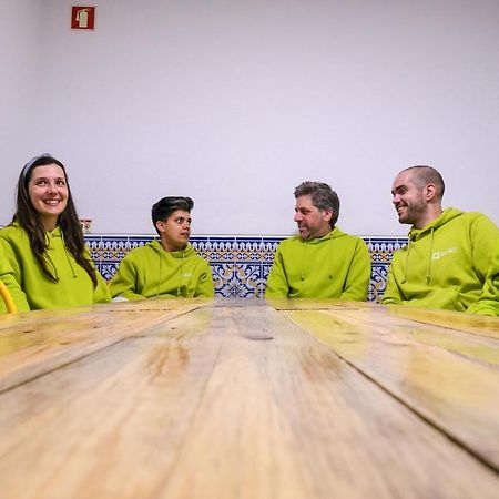 ליסבון Help Yourself Hostels - Restelo מראה חיצוני תמונה