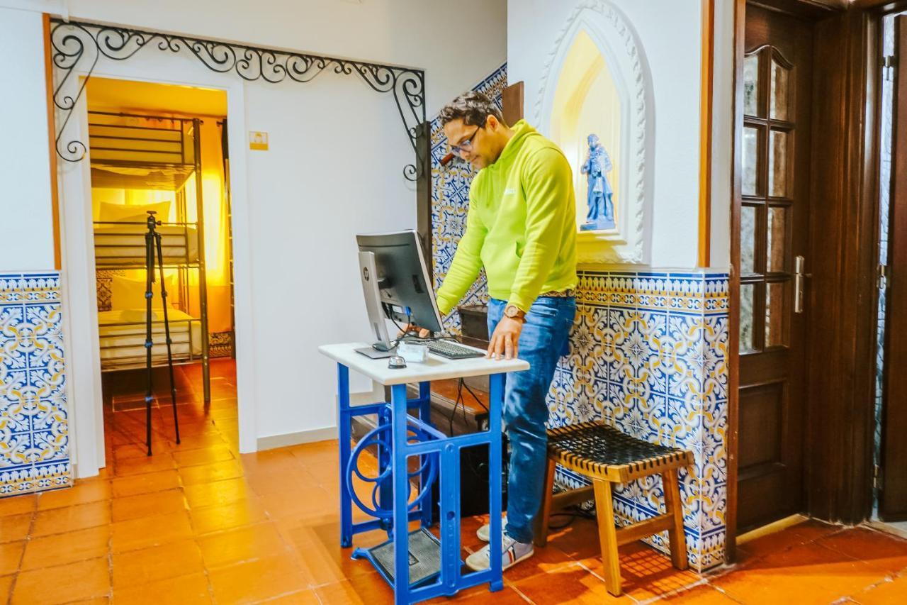 ליסבון Help Yourself Hostels - Restelo מראה חיצוני תמונה