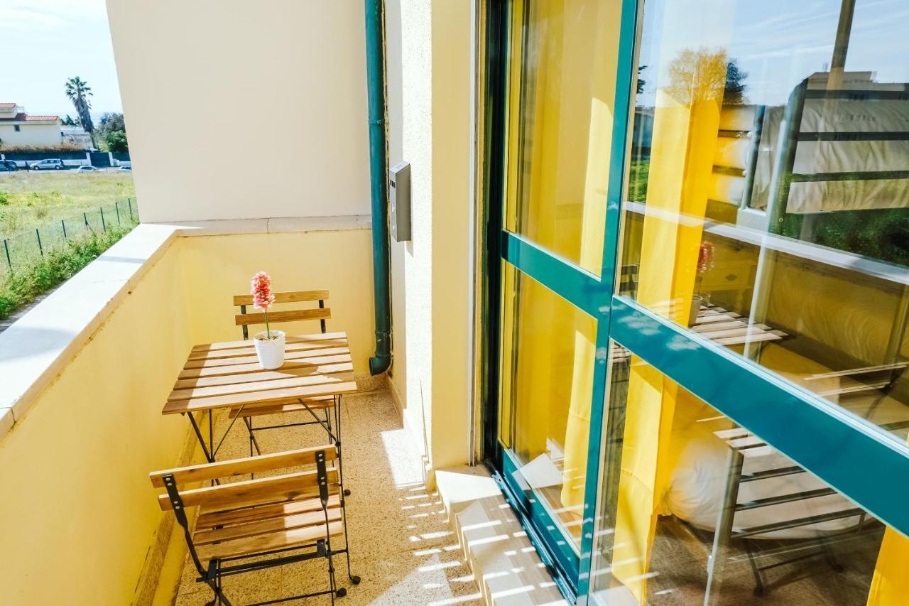 ליסבון Help Yourself Hostels - Restelo מראה חיצוני תמונה