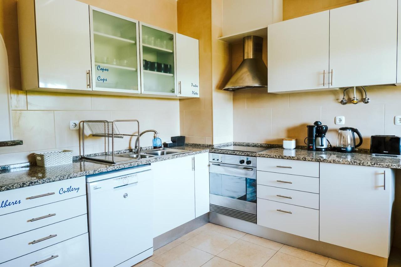 ליסבון Help Yourself Hostels - Restelo מראה חיצוני תמונה