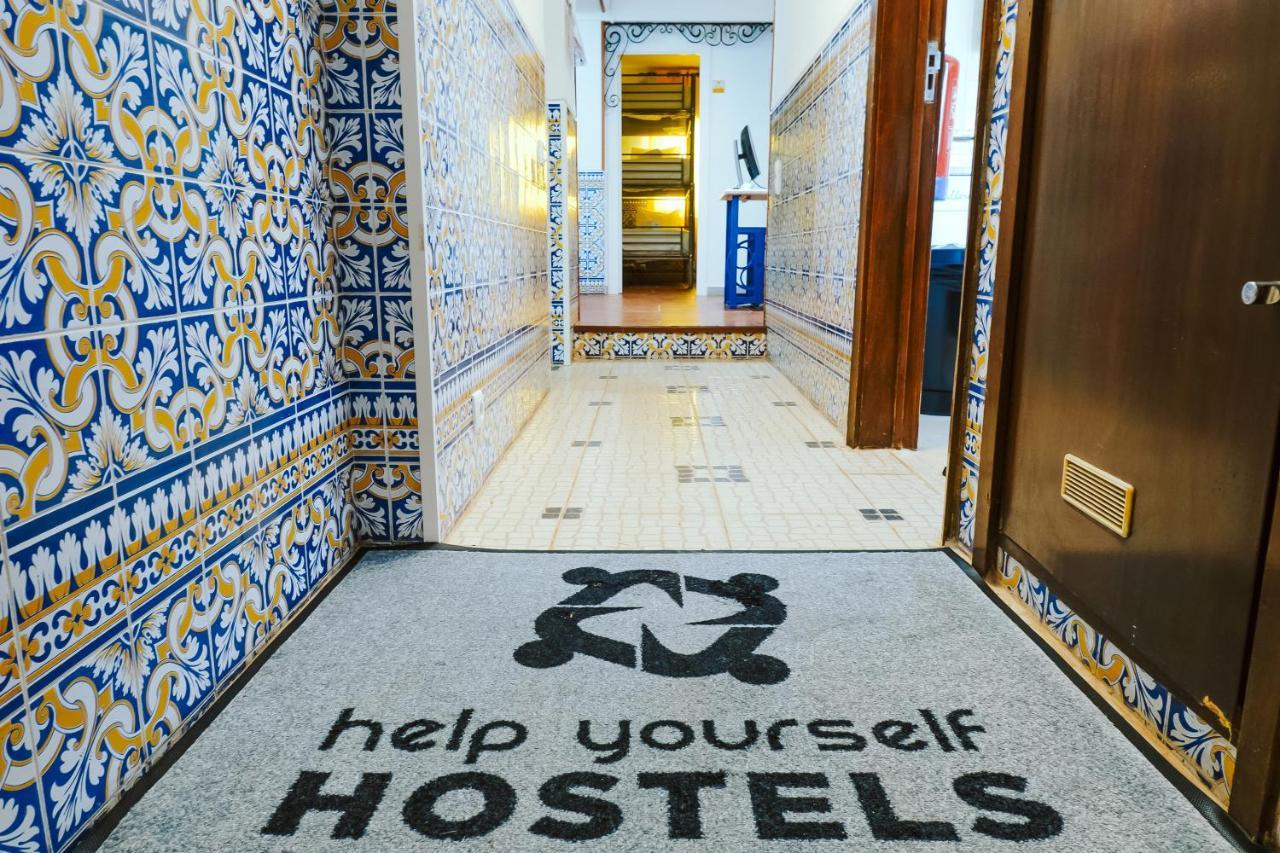 ליסבון Help Yourself Hostels - Restelo מראה חיצוני תמונה